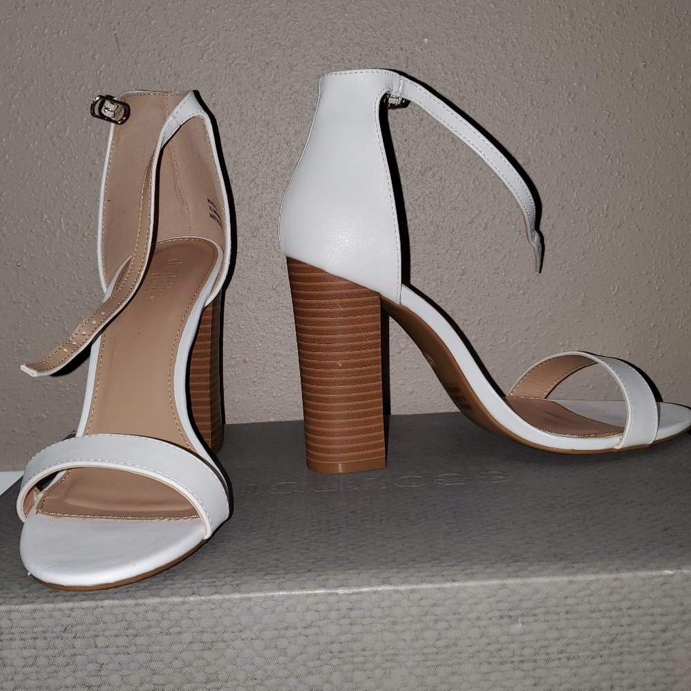 NWOT Charlotte Russe White Wedge Heels